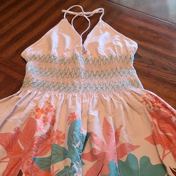 Tropical halter dress - Picture 1 of 7